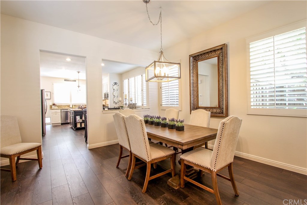 7 Earlywood Ladera Ranch, CA 92694 - Photo 9 of 33 Formal Dining Room