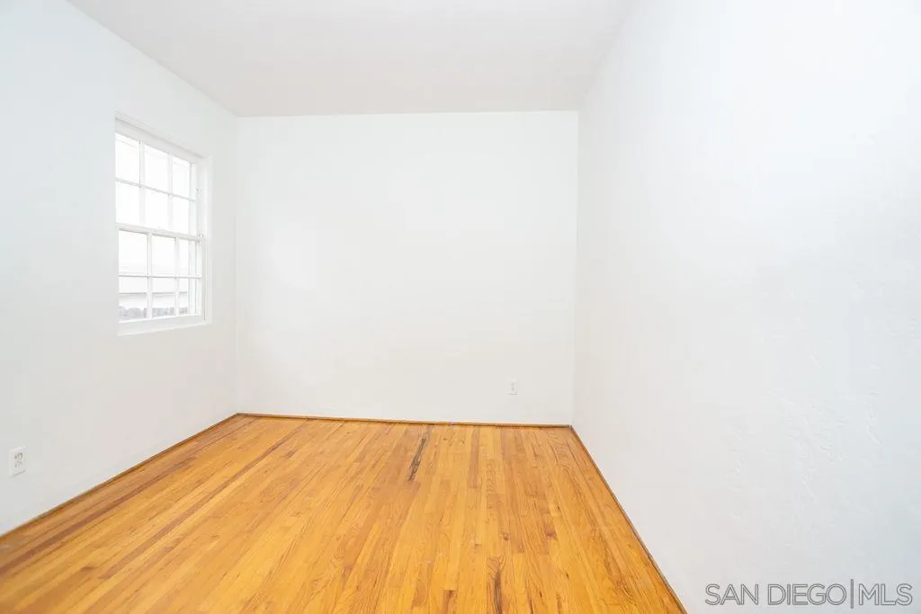 527 Forward Street La Jolla, CA 92037 - Photo 24 of 42 a view of wooden floor in a room