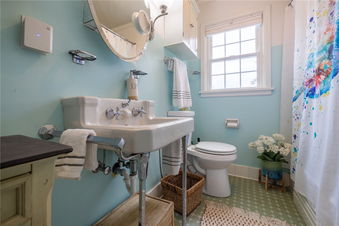 1534 Crittenden Road Brighton, NY 14623 - Photo 31 of 46