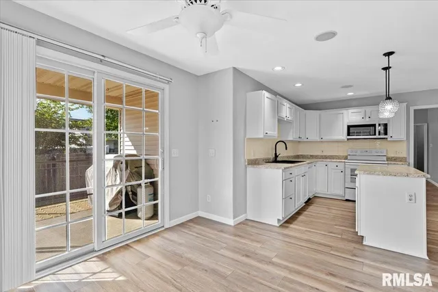 $285,000 | 255 Possum Pass Court, Sherman, IL 62684