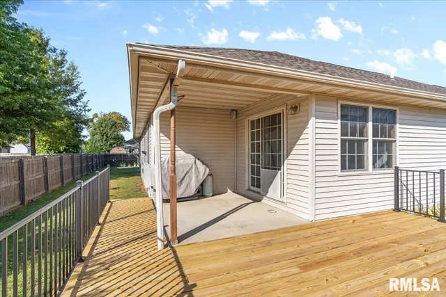 $285,000 | 255 Possum Pass Court, Sherman, IL 62684