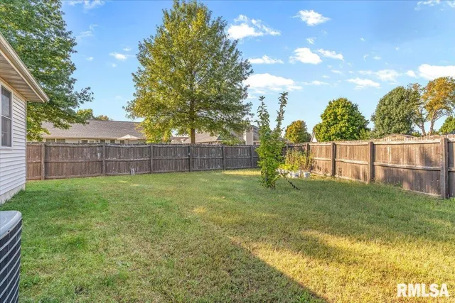 $285,000 | 255 Possum Pass Court, Sherman, IL 62684