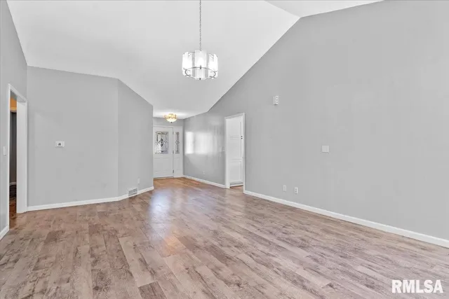 $285,000 | 255 Possum Pass Court, Sherman, IL 62684