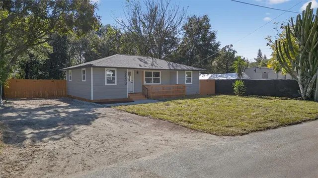 $349,900 | 2409 Garbelia Avenue, Orlando, FL 32817