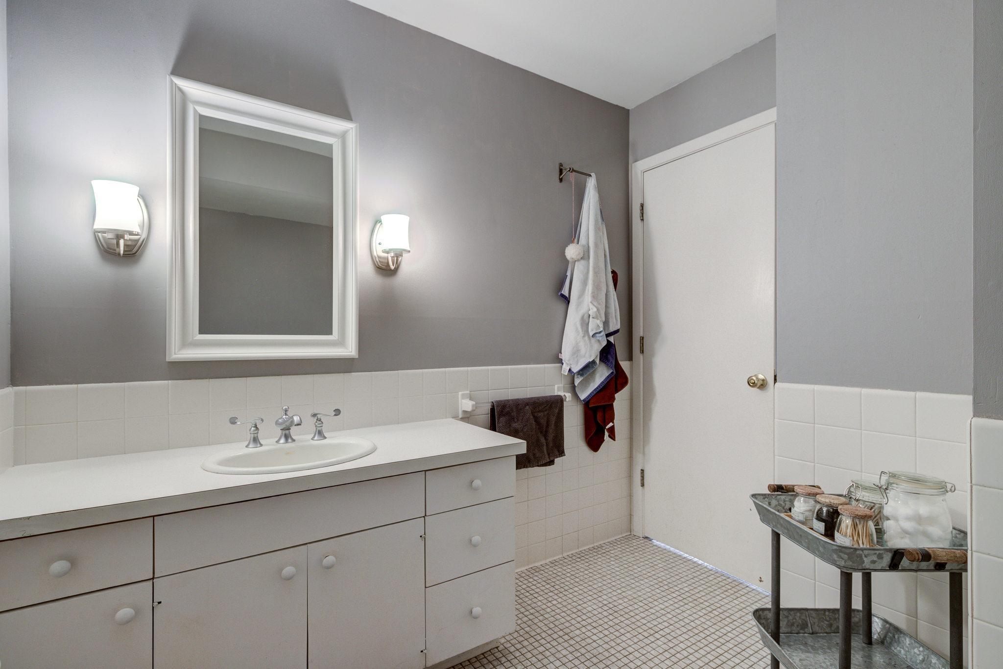 385 Stubbs Bay Road North Orono, MN 55356 - Photo 17 of 27 Gallery Image 17