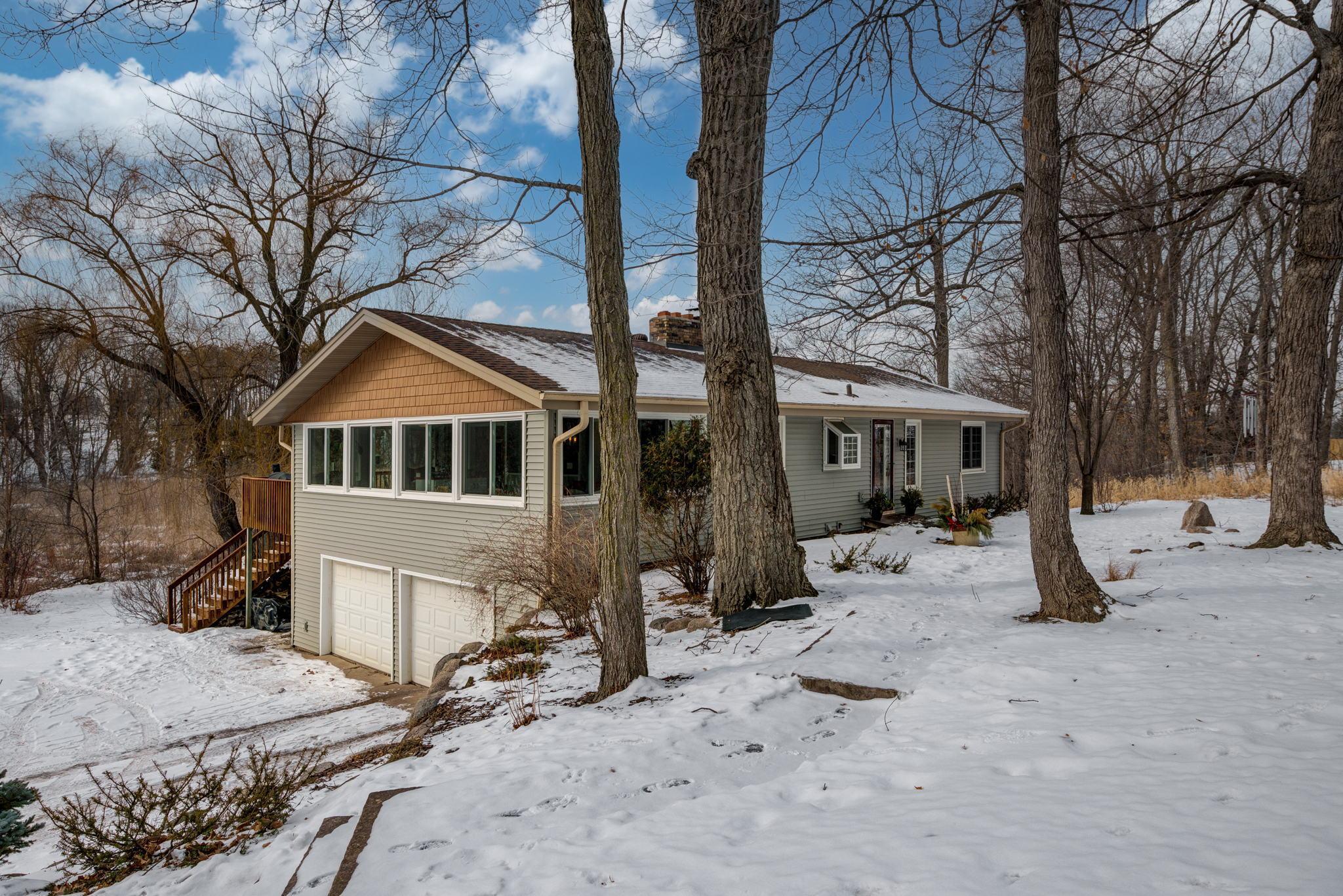 385 Stubbs Bay Road North Orono, MN 55356 - Photo 4 of 27 Gallery Image 4