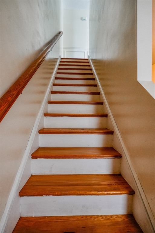 318 Crescent Street, Unit A Fall River, MA 02720 - Photo 9 of 24