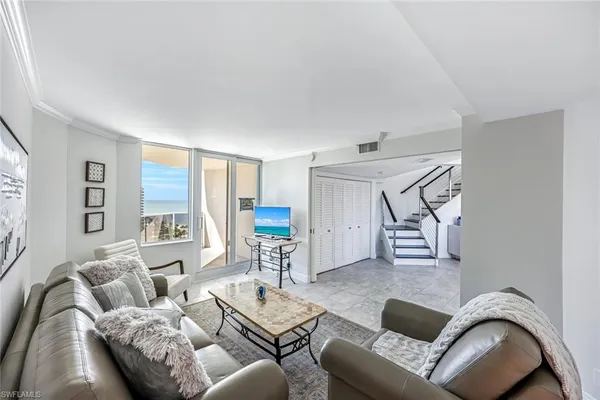 $20,000 | 4041 Gulf Shore Boulevard North, Unit 1108, Naples, FL 34103