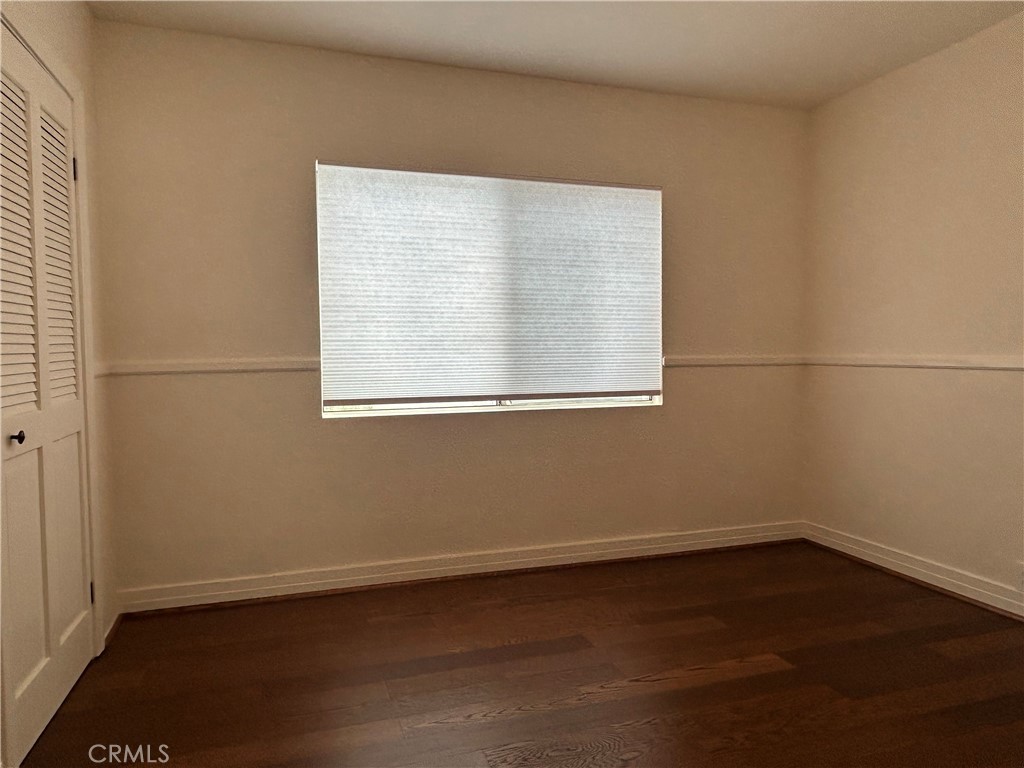 214 East Stocker Street Glendale, CA 91207 - Photo 12 of 31 Bedroom 1