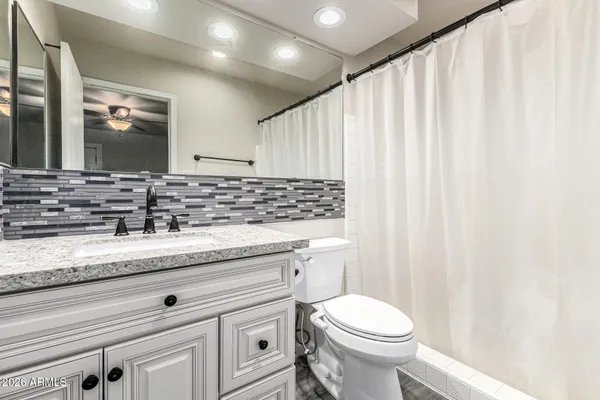 $2,400 | 2502 East Malibu Drive, Tempe, AZ 85282