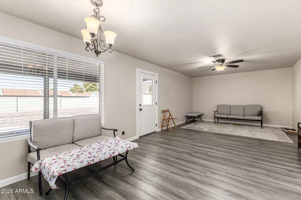 $2,400 | 2502 East Malibu Drive, Tempe, AZ 85282