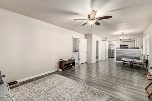 $2,400 | 2502 East Malibu Drive, Tempe, AZ 85282