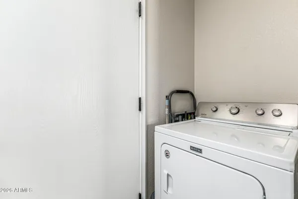 $2,400 | 2502 East Malibu Drive, Tempe, AZ 85282