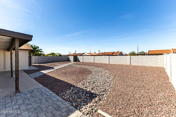 $2,400 | 2502 East Malibu Drive, Tempe, AZ 85282