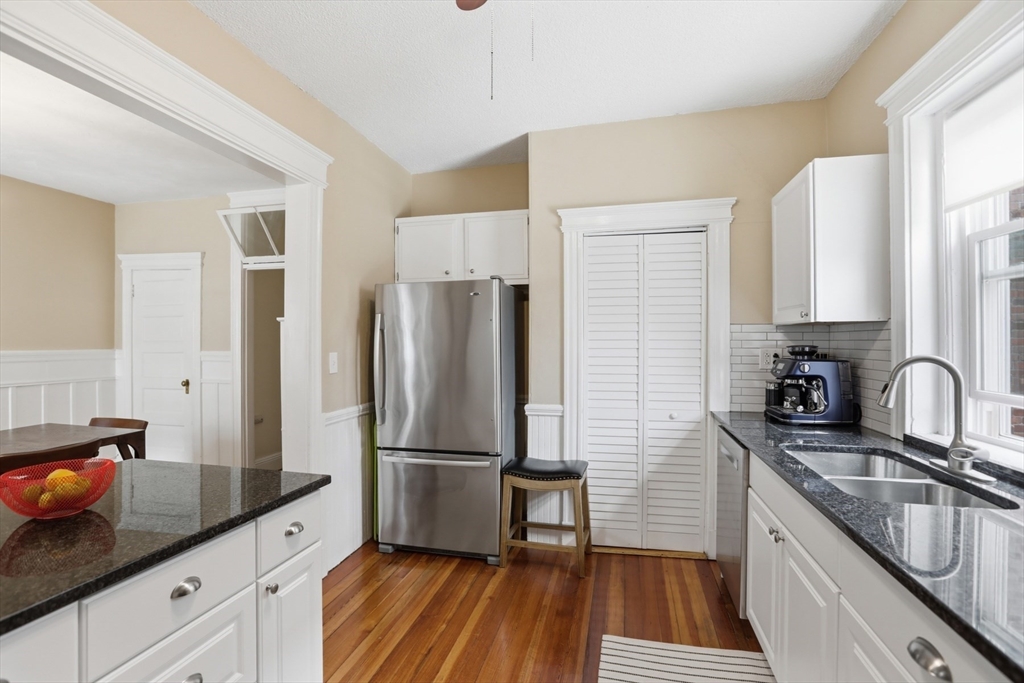 1896 Beacon Street, Unit 3 Brookline, MA 02445 - Photo 16 of 26