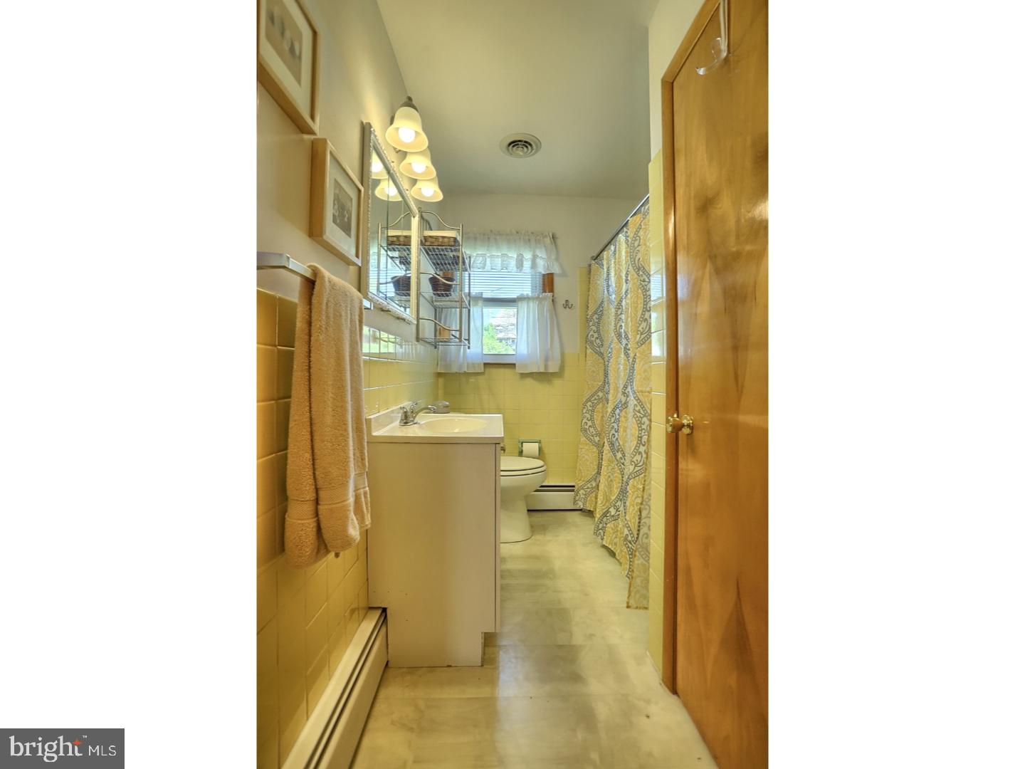 1641 Commonwealth Boulevard Reading, PA 19607 - Photo 12 of 22