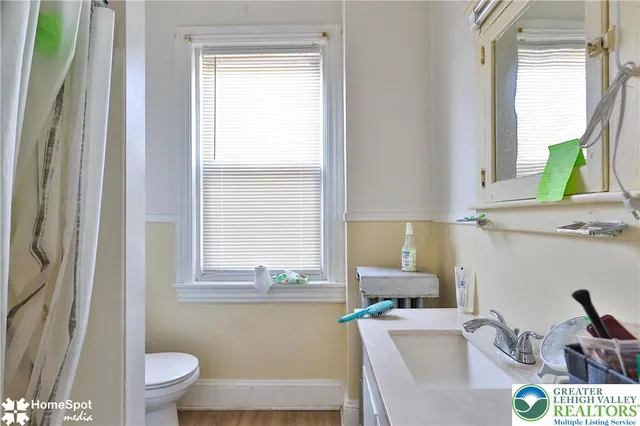 $332,000 | 424 West 4th Street, Bethlehem, PA 18015