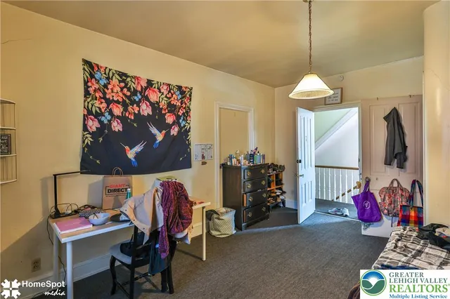 $332,000 | 424 West 4th Street, Bethlehem, PA 18015