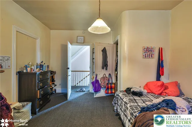 $332,000 | 424 West 4th Street, Bethlehem, PA 18015