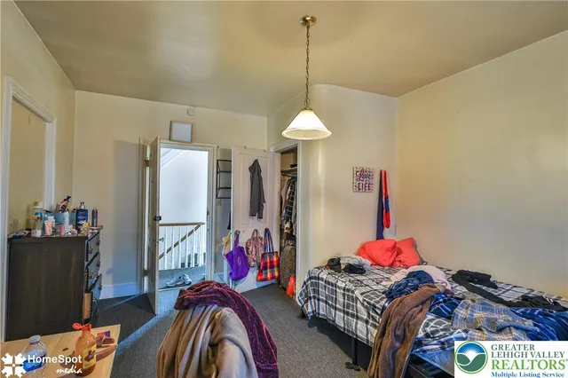 $332,000 | 424 West 4th Street, Bethlehem, PA 18015