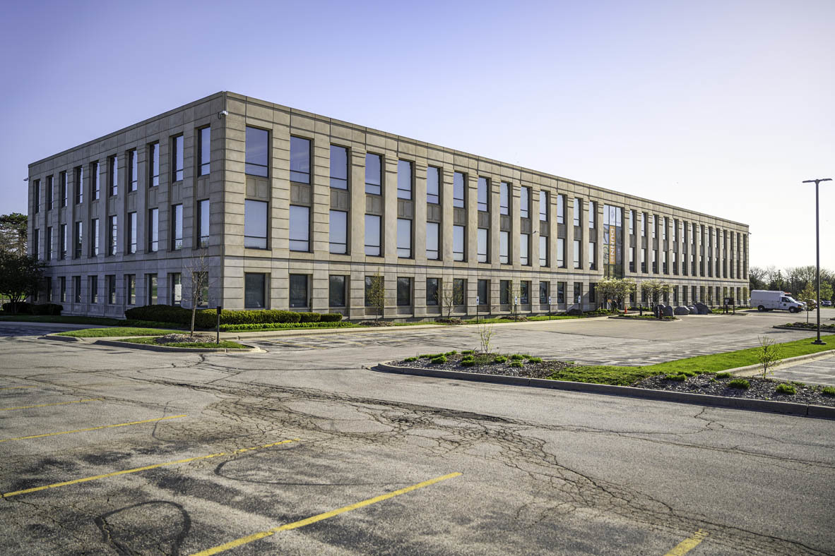 575 Yosemite Way Mundelein, IL 60060 - Photo 45 of 61