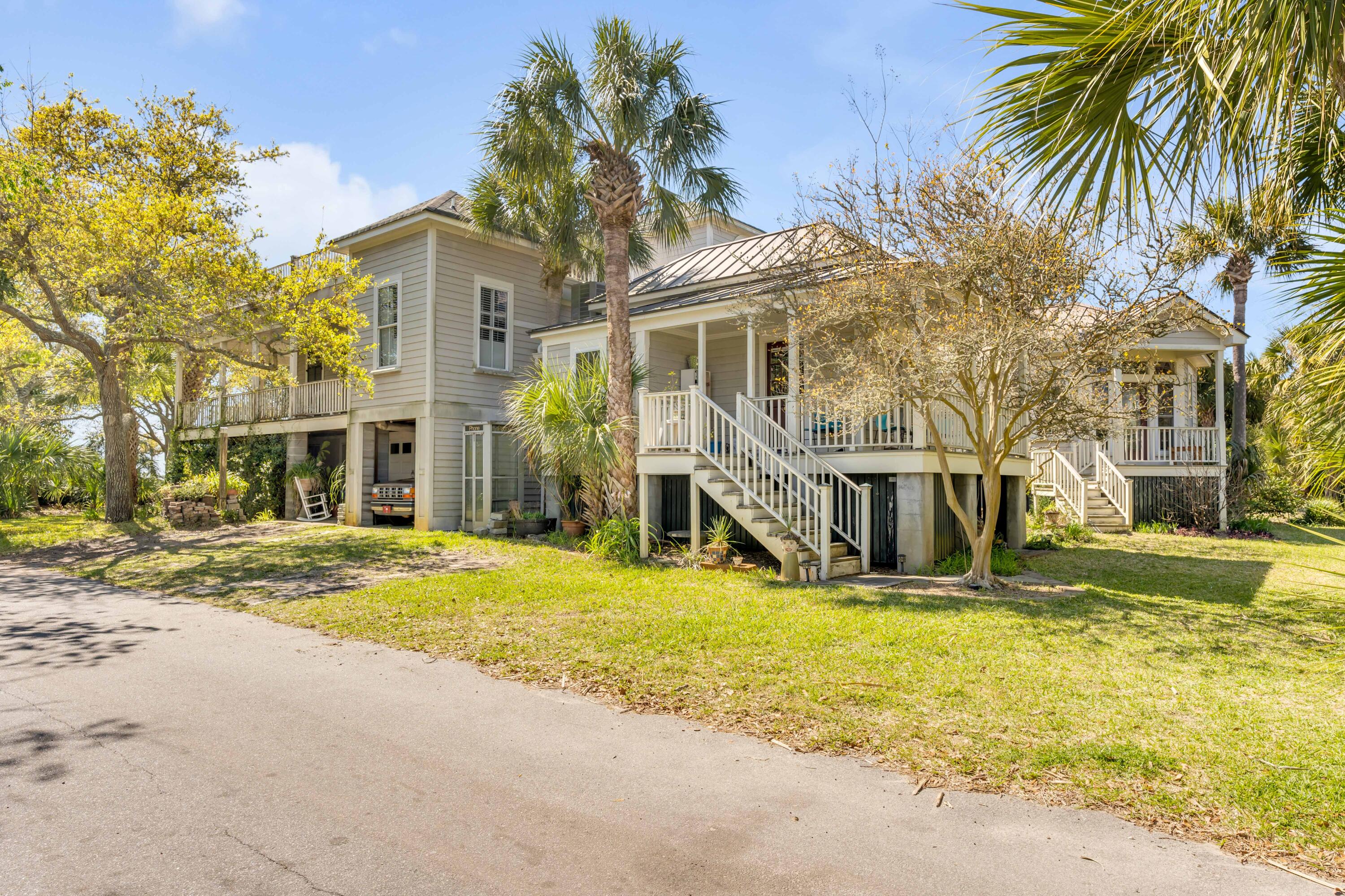 956 Middle Street, Unit A Sullivans Island, SC 29482 - Photo 8 of 56 DSC00931