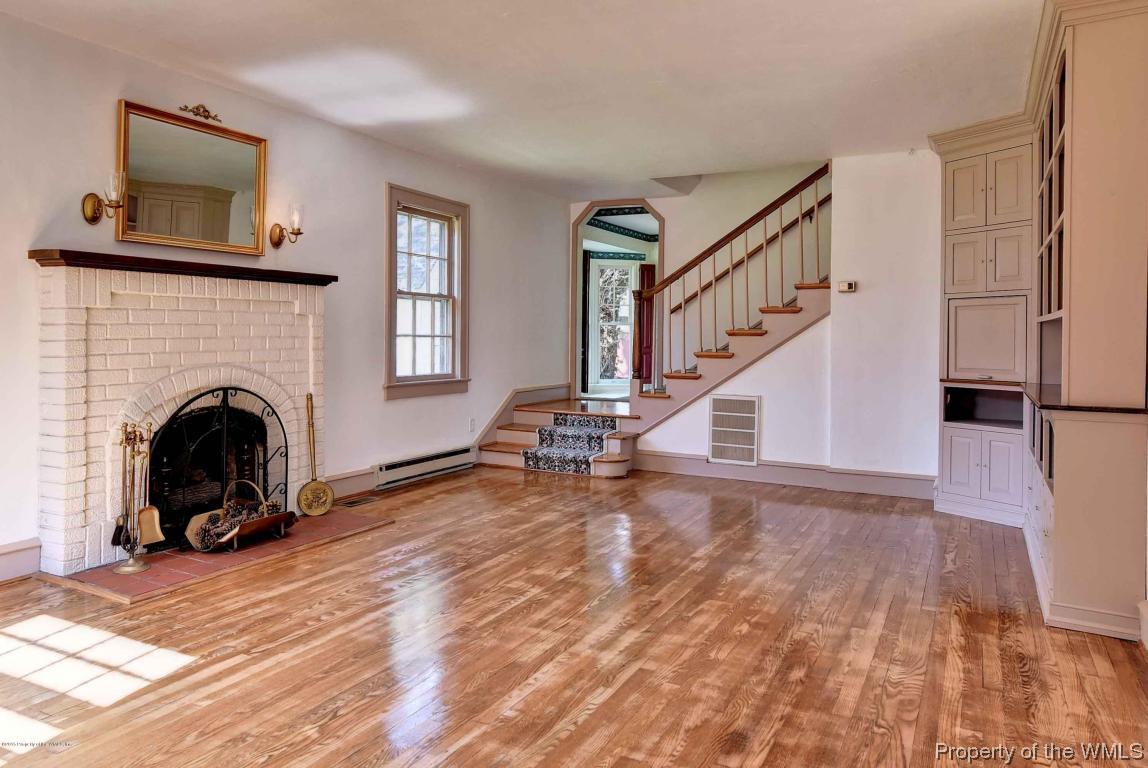 77 Raleigh Road Newport News, VA 23601 - Photo 3 of 28 ARC_0061_2_3copy