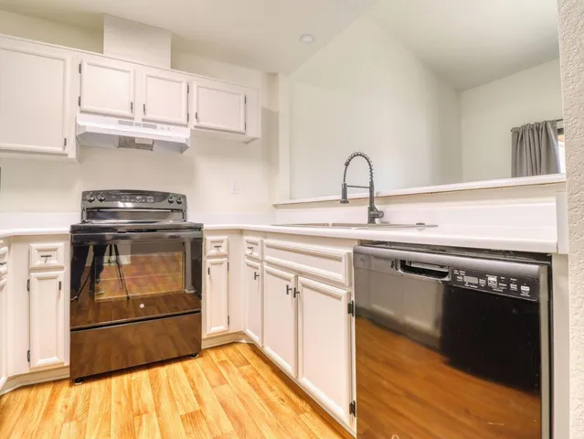 $1,950 | 291 East Mel Avenue, Unit 342, Palm Springs, CA 92262