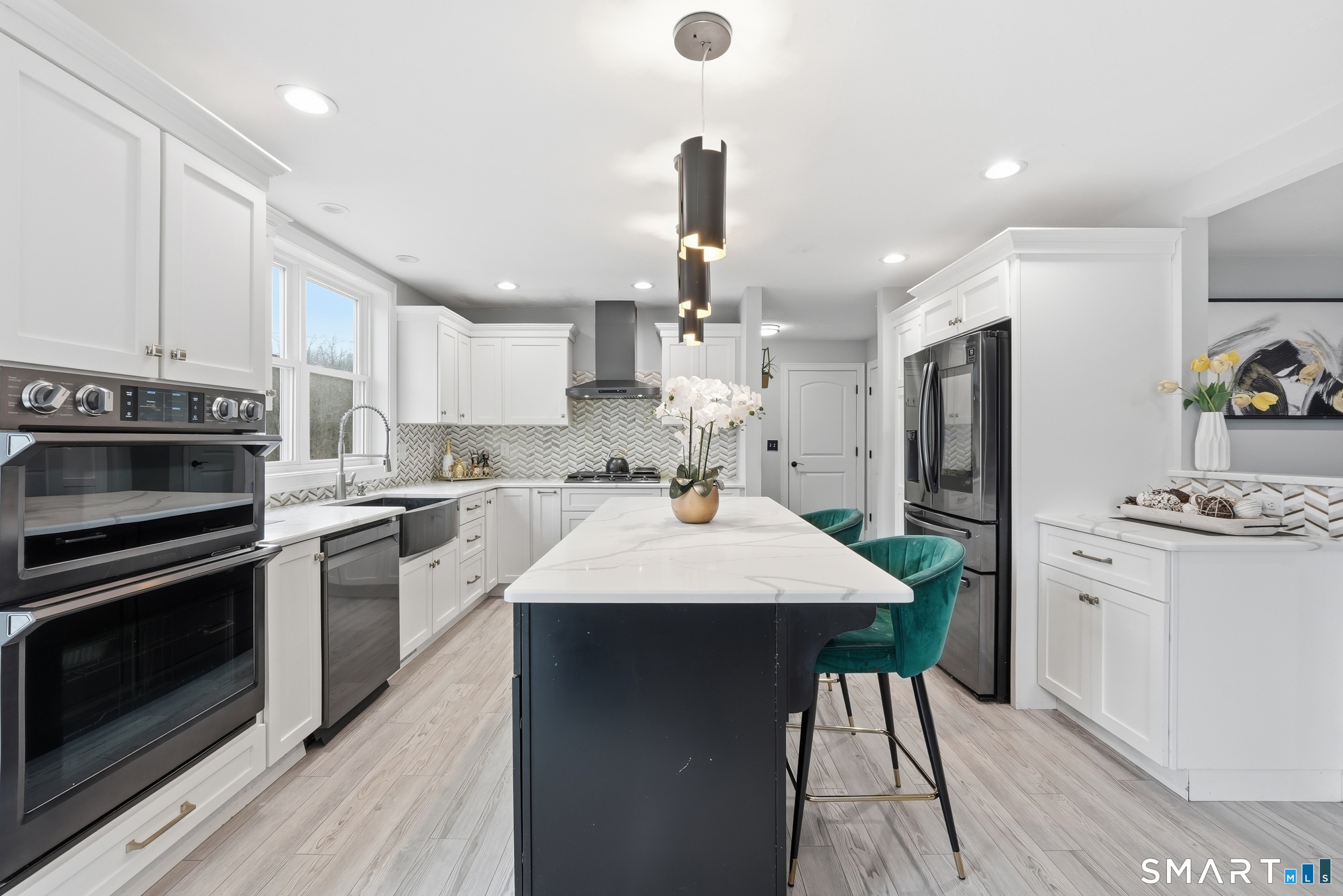 38 Madison Avenue Thompson, CT 06277 - Photo 10 of 40