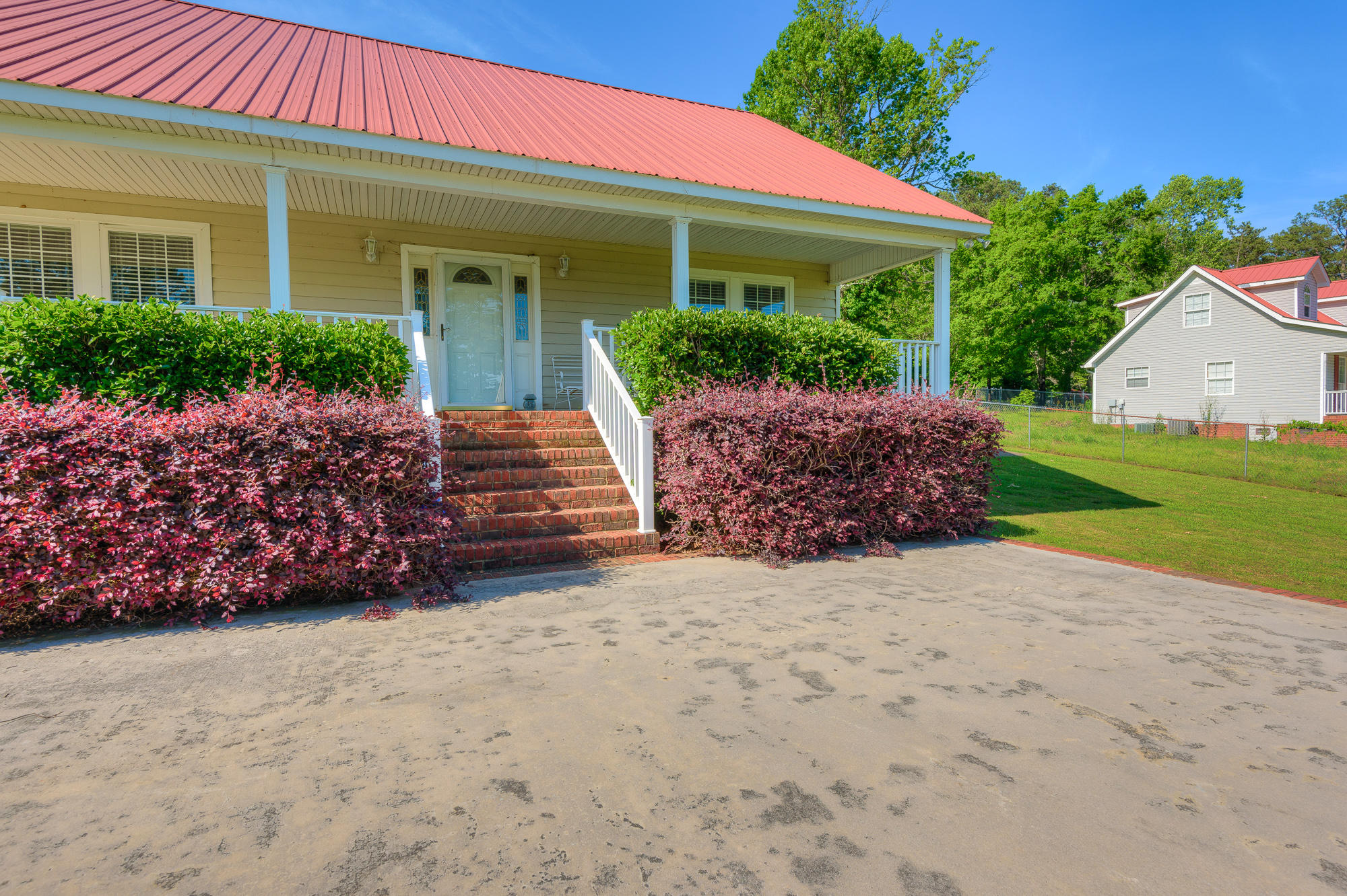 785 County 194 Road Cedar Bluff, AL 37923 - Photo 4 of 27 Front Entrance