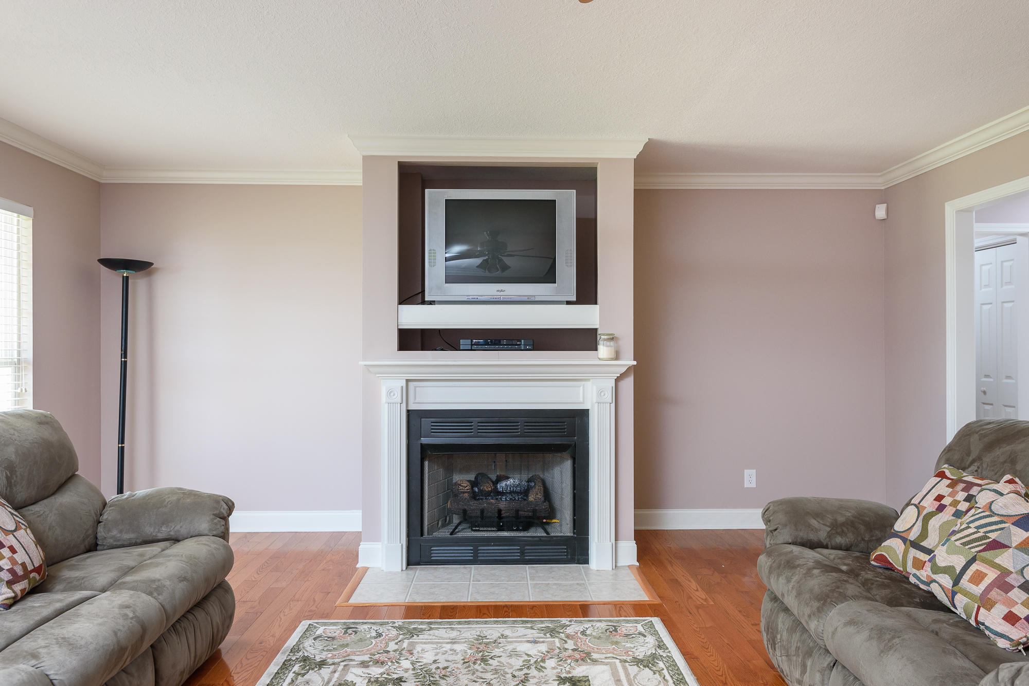 785 County 194 Road Cedar Bluff, AL 37923 - Photo 7 of 27 Living Room