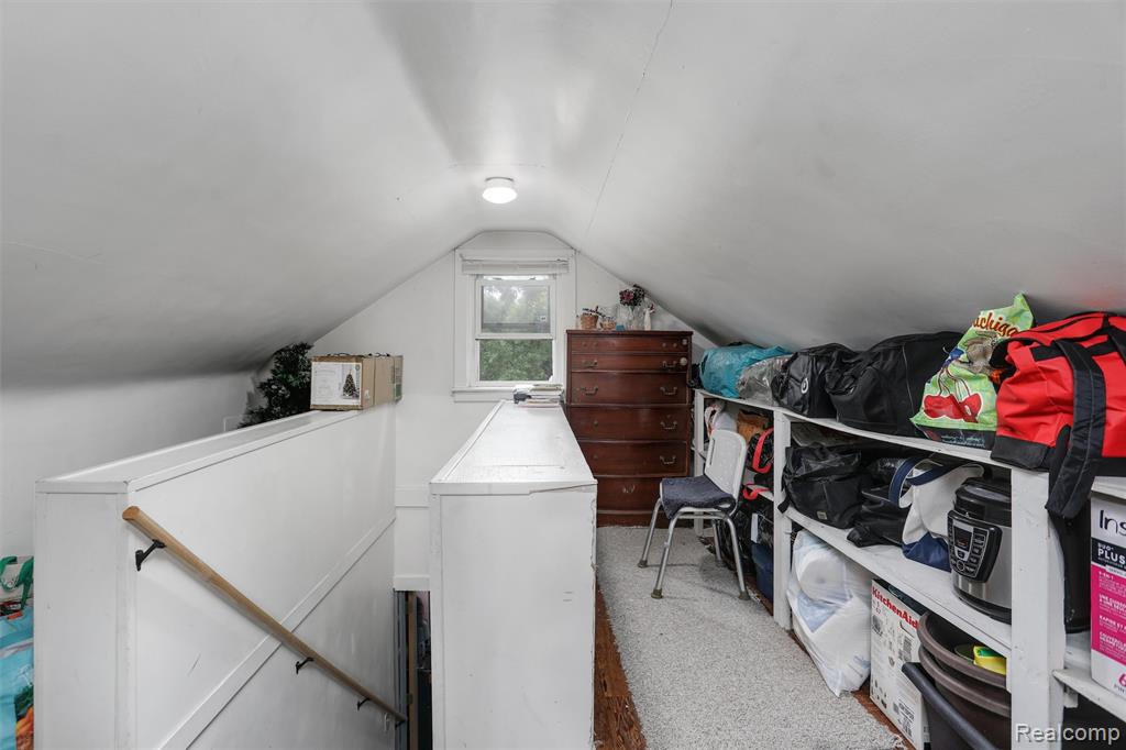 10997 Stark Road Livonia, MI 48150 - Photo 21 of 33 Gallery Image 21
