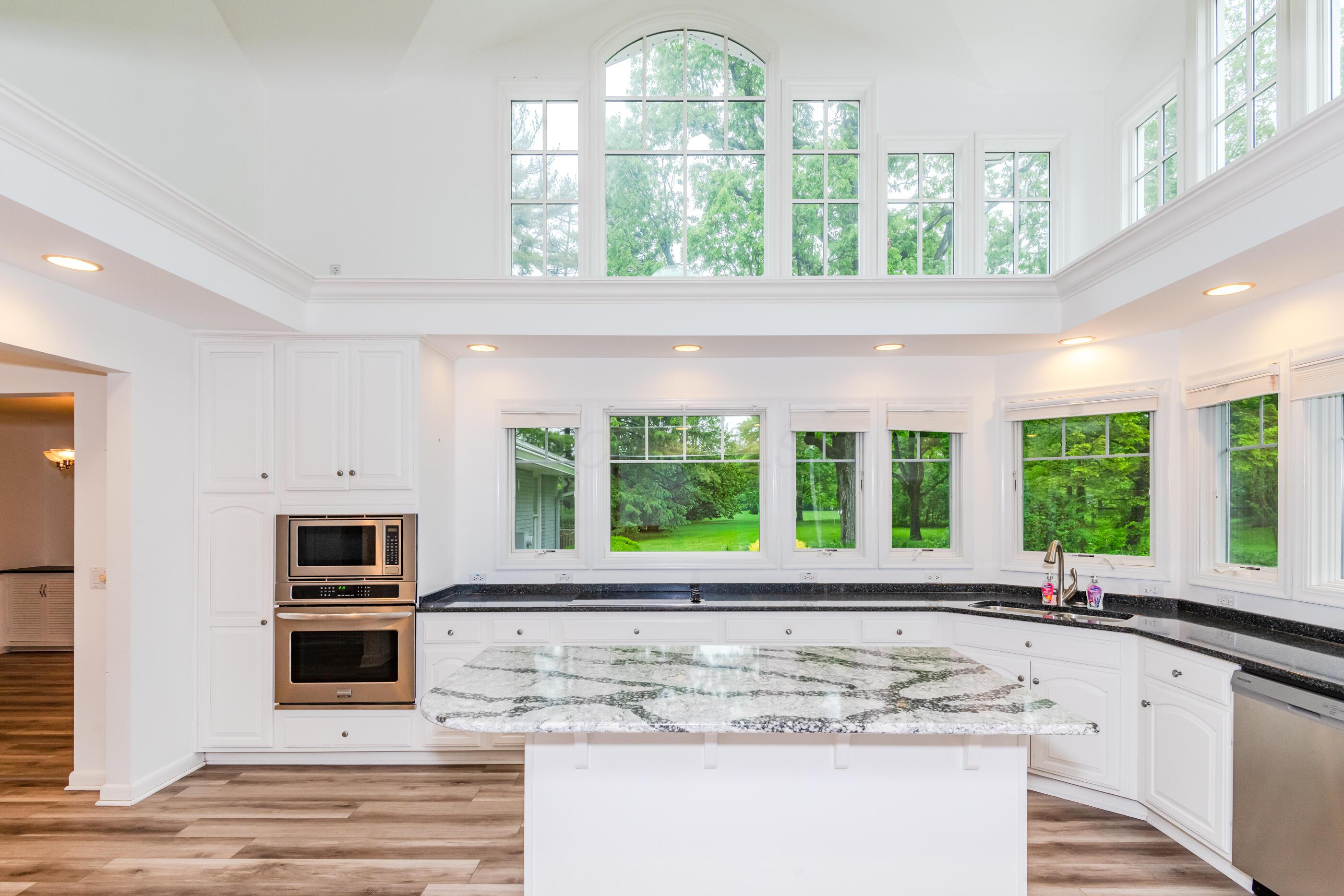1625 Rustic Ridge Road Urbana, OH 43078 - Photo 18 of 67 Kitchen