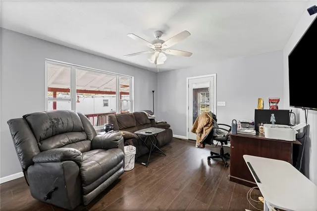 $200,000 | 1017 West Pacific Avenue, Osawatomie, KS 66064