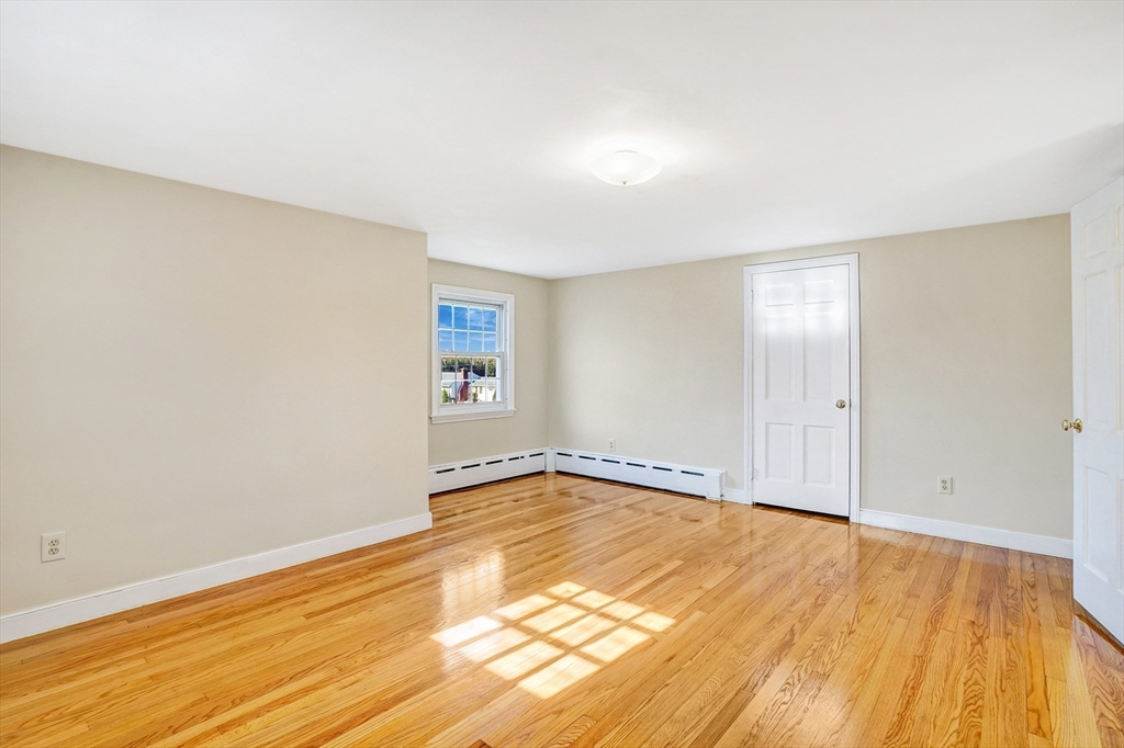 23 Norwich Road Ludlow, MA 01056 - Photo 25 of 41 Gallery Image 25