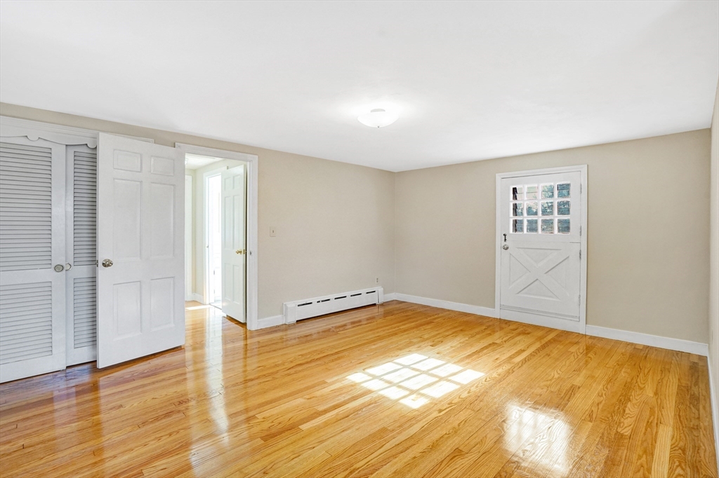 23 Norwich Road Ludlow, MA 01056 - Photo 26 of 41 Gallery Image 26