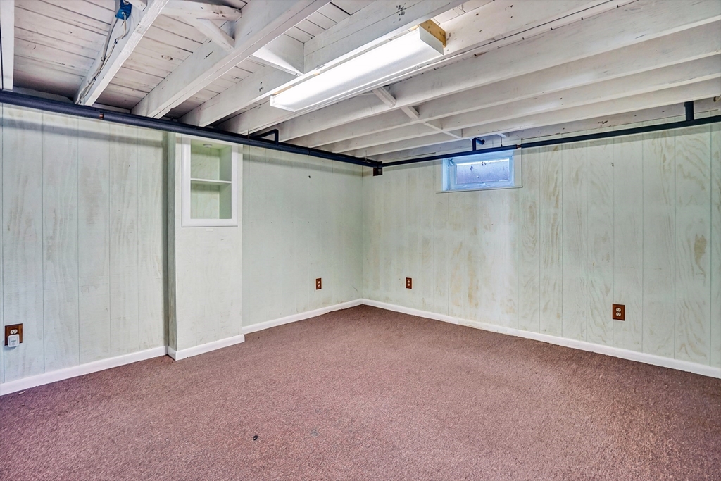 23 Norwich Road Ludlow, MA 01056 - Photo 35 of 41 Gallery Image 35