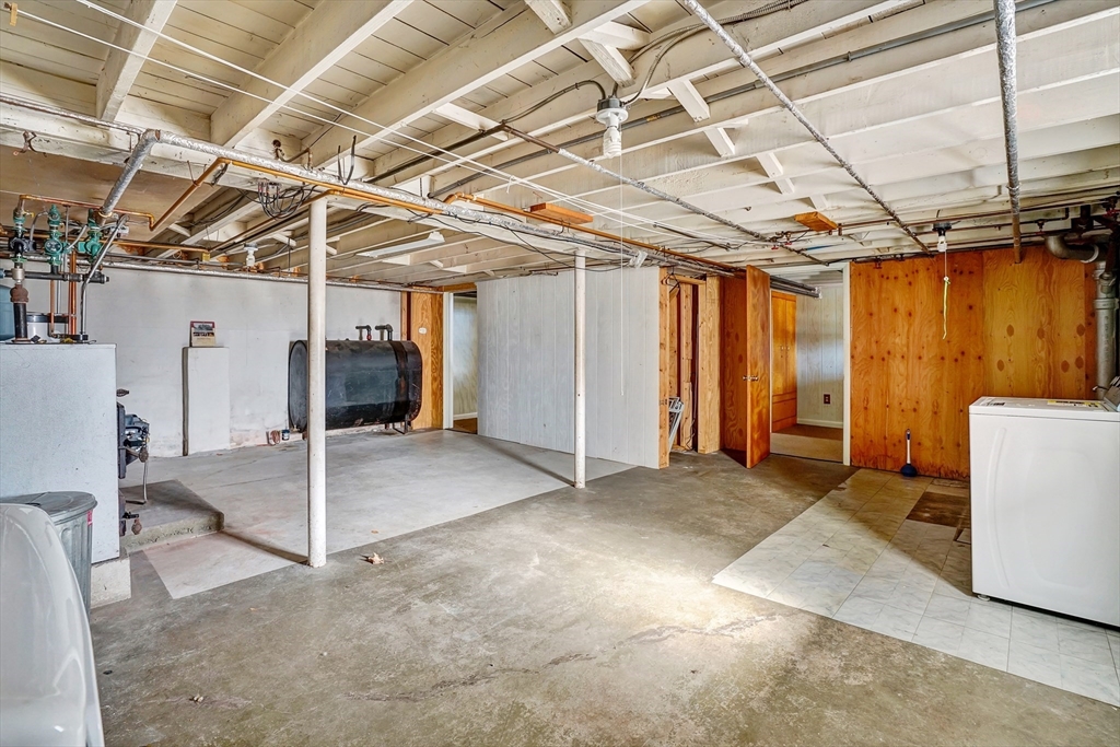 23 Norwich Road Ludlow, MA 01056 - Photo 38 of 41 Gallery Image 38
