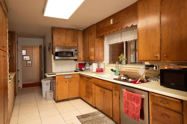 $719,000 | 2128 Park Ridge Drive, Riverbank, CA 95367