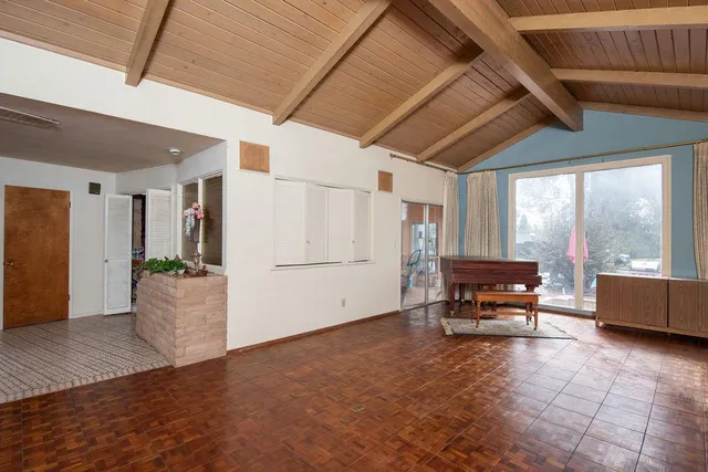 $719,000 | 2128 Park Ridge Drive, Riverbank, CA 95367