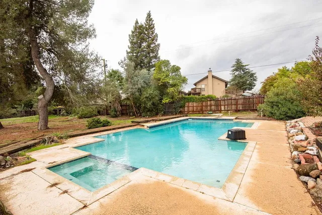 $719,000 | 2128 Park Ridge Drive, Riverbank, CA 95367