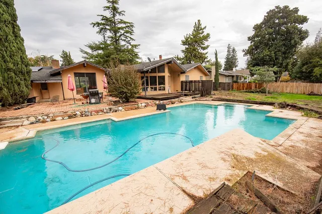 $719,000 | 2128 Park Ridge Drive, Riverbank, CA 95367