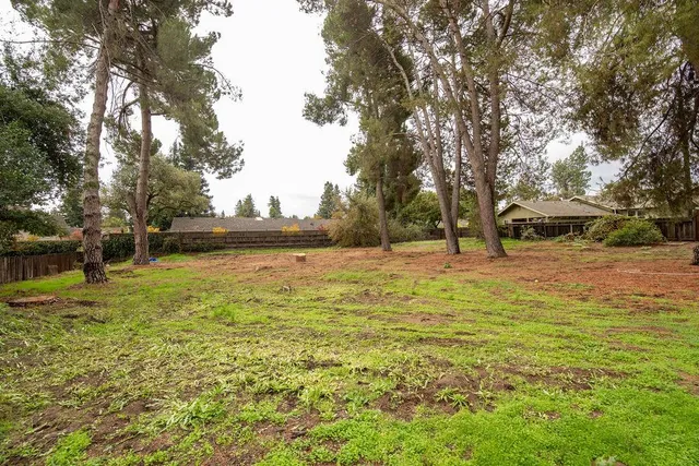 $719,000 | 2128 Park Ridge Drive, Riverbank, CA 95367