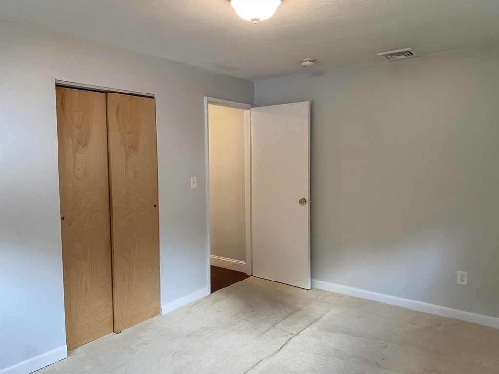 9 White Road Holbrook, MA 02343 - Photo 12 of 18 Gallery Image 12