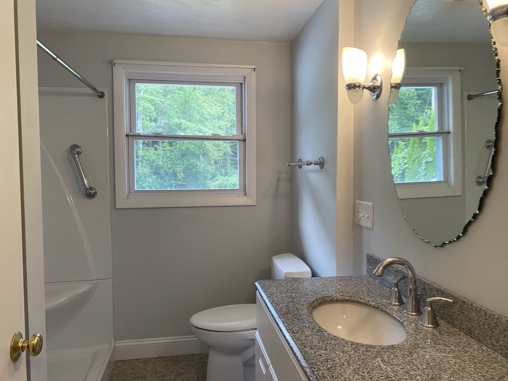 9 White Road Holbrook, MA 02343 - Photo 15 of 18 Gallery Image 15