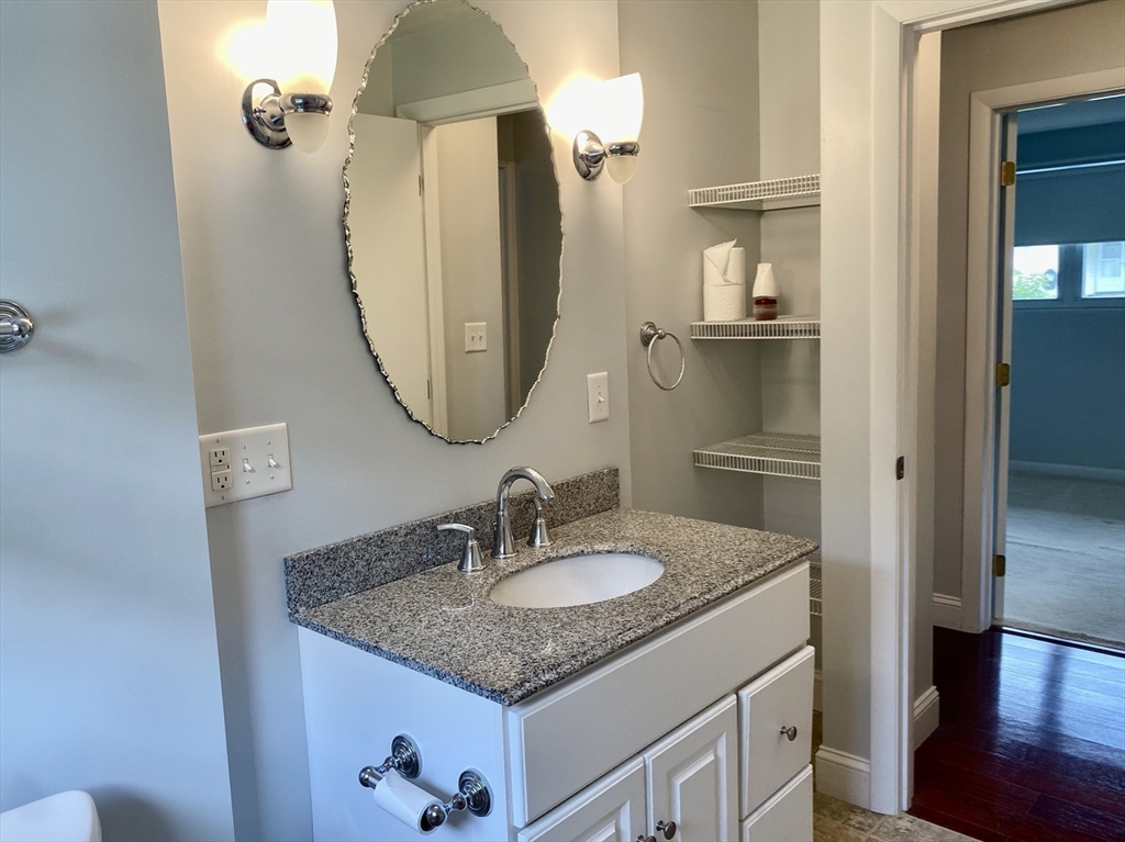 9 White Road Holbrook, MA 02343 - Photo 16 of 18 Gallery Image 16