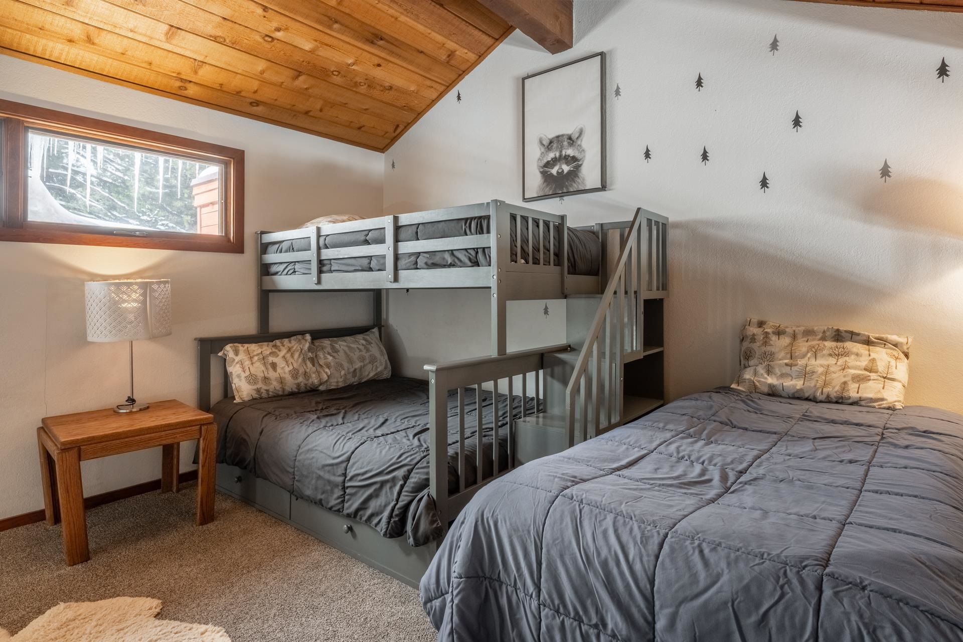 3392 Chateau Road, Unit 2 Mammoth Lakes, CA 93546 - Photo 20 of 43 Gallery Image 20