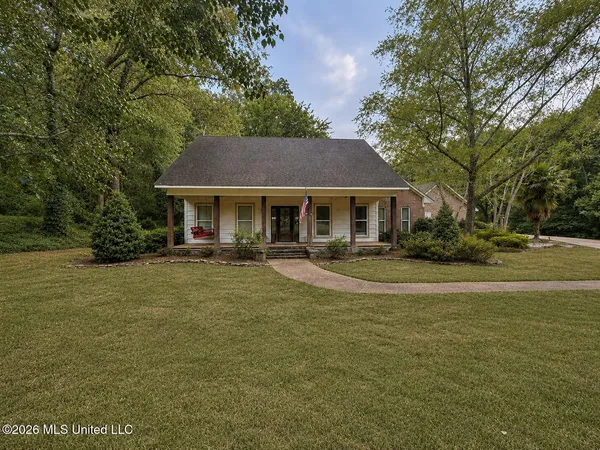 $319,000 | 9739 Springridge Road, Terry, MS 39170