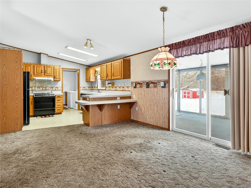 180 River Street Avon, NY 14414 - Photo 11 of 37