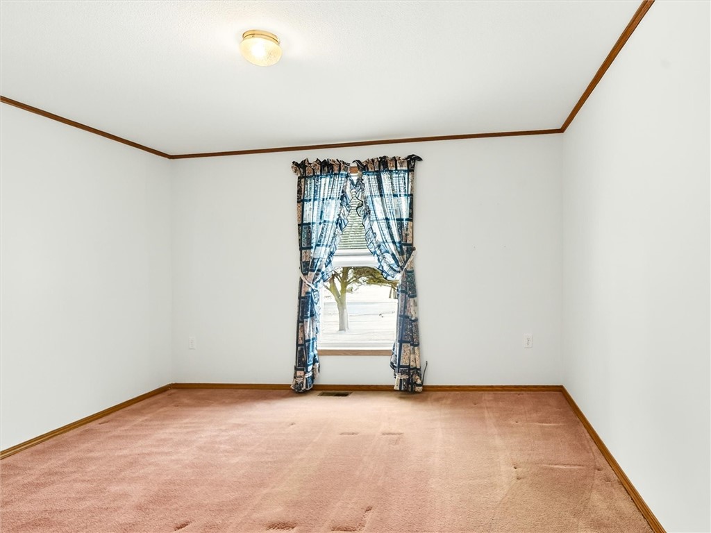 180 River Street Avon, NY 14414 - Photo 24 of 37